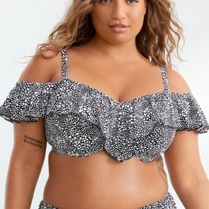 NWT Elomi Ruffle Bikini Top *Bra‎ sized* US 40G